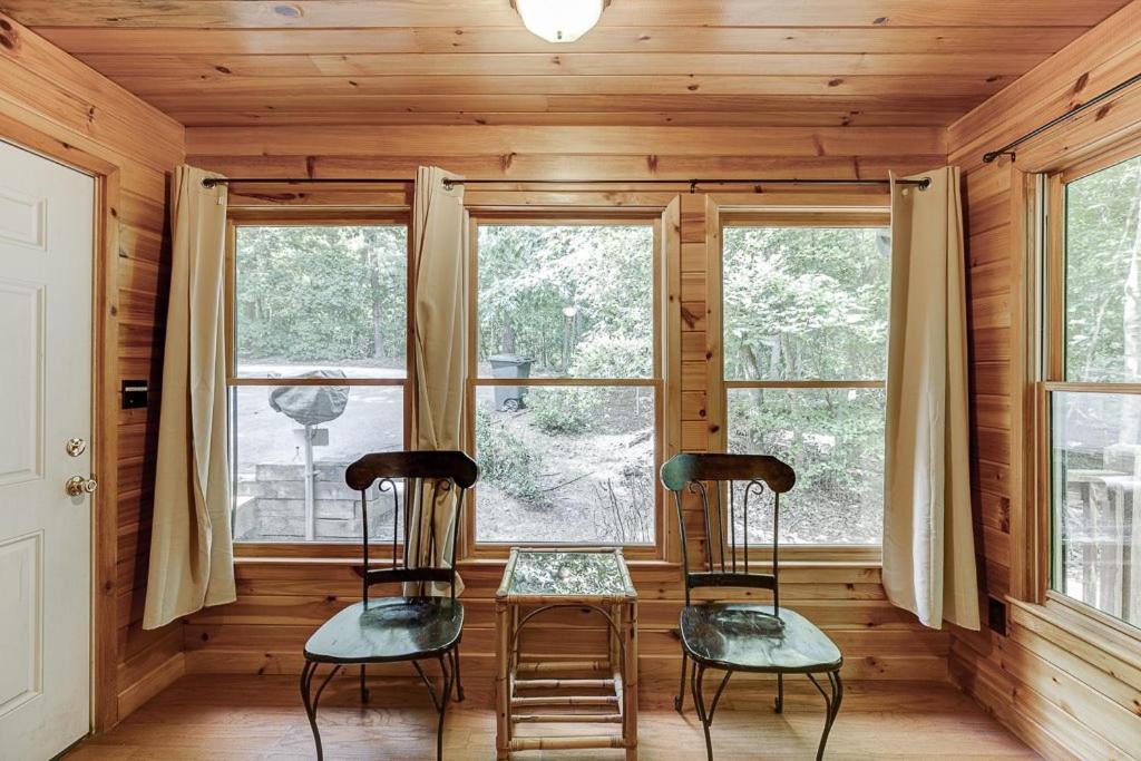 Cabin With Jacuzzi & Hydrotherapy Spanear Helen Cleveland Exterior photo